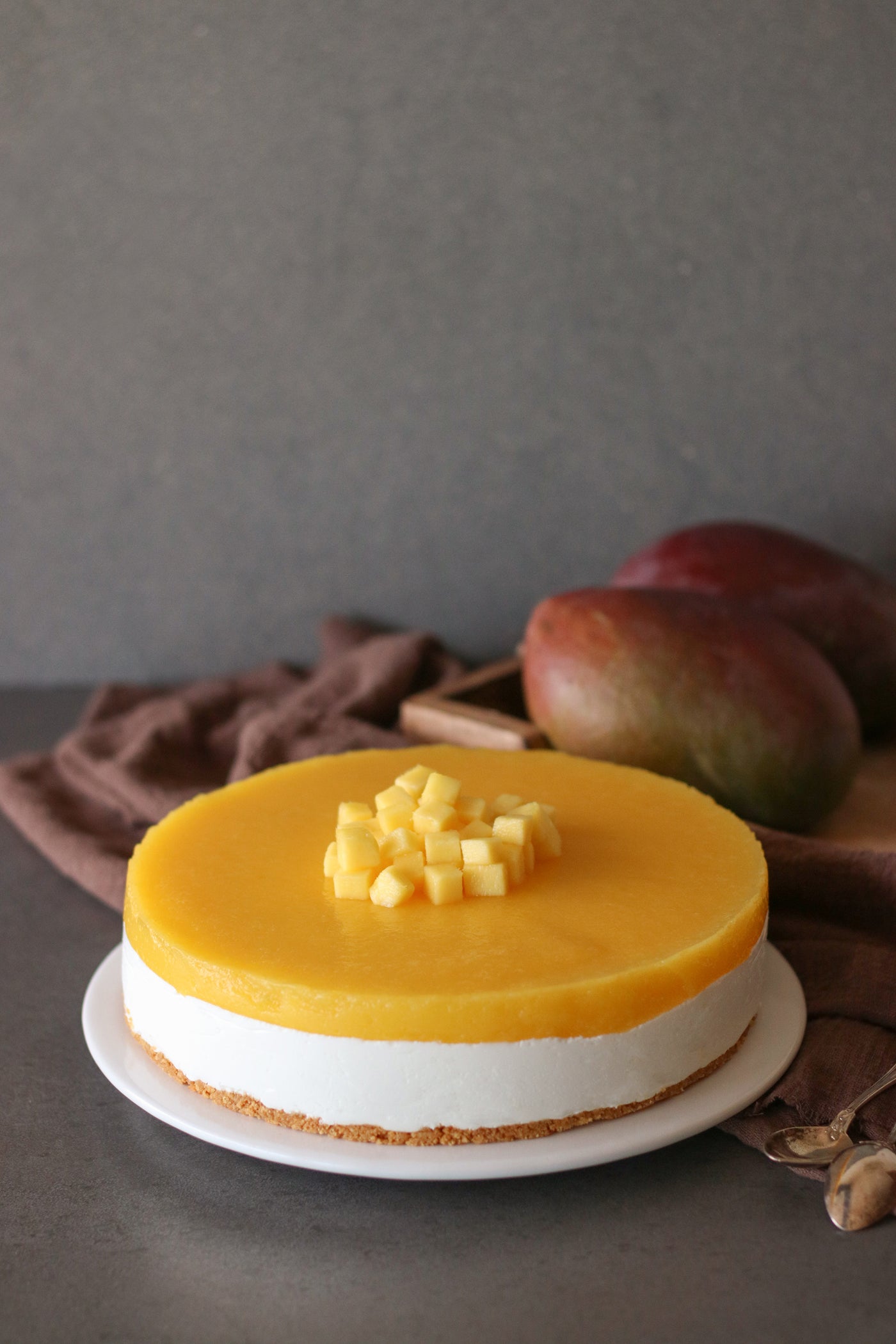 Tarta de yogur y mango